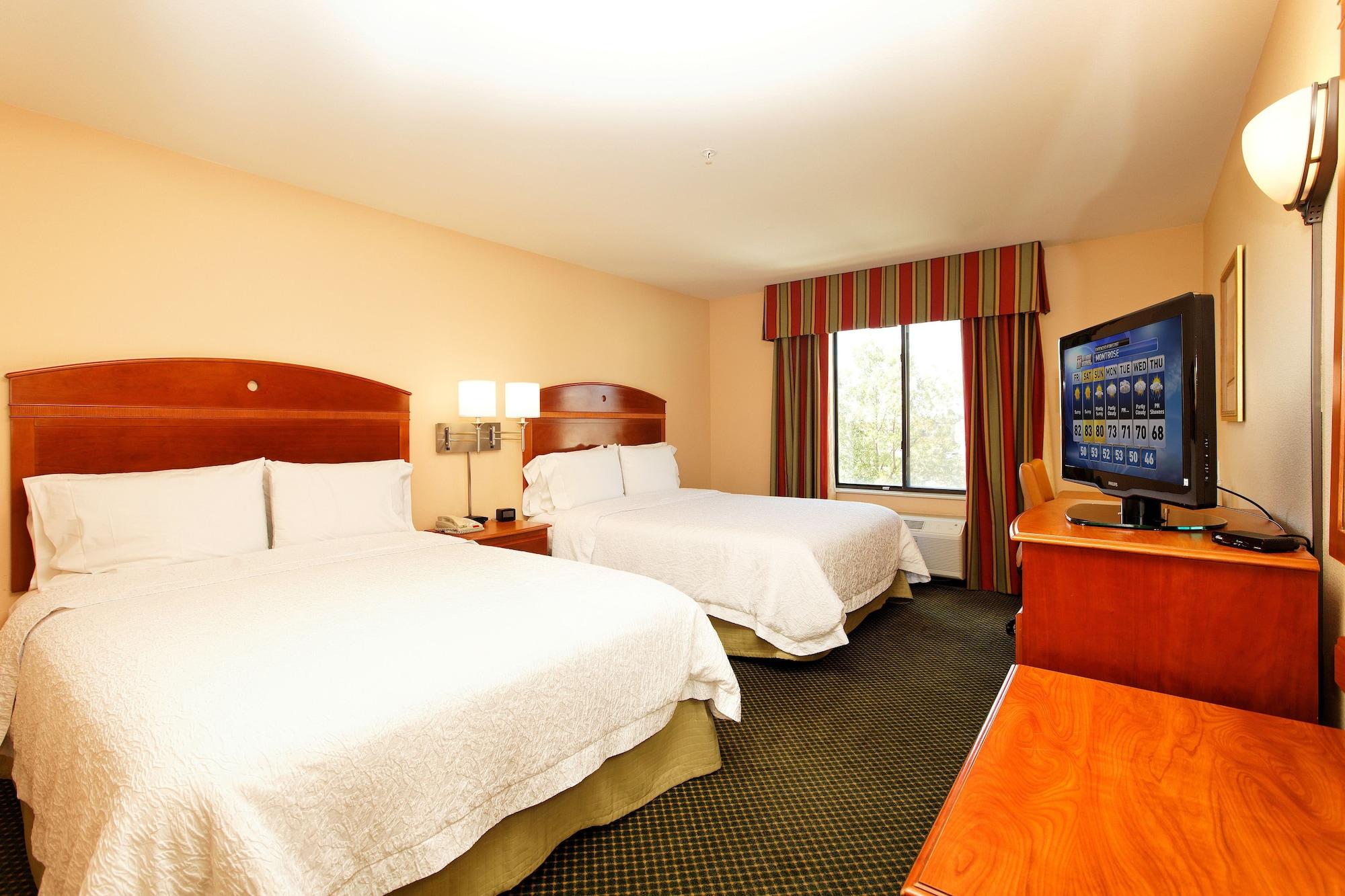 Hampton Inn By Hilton מונטרוז מראה חיצוני תמונה