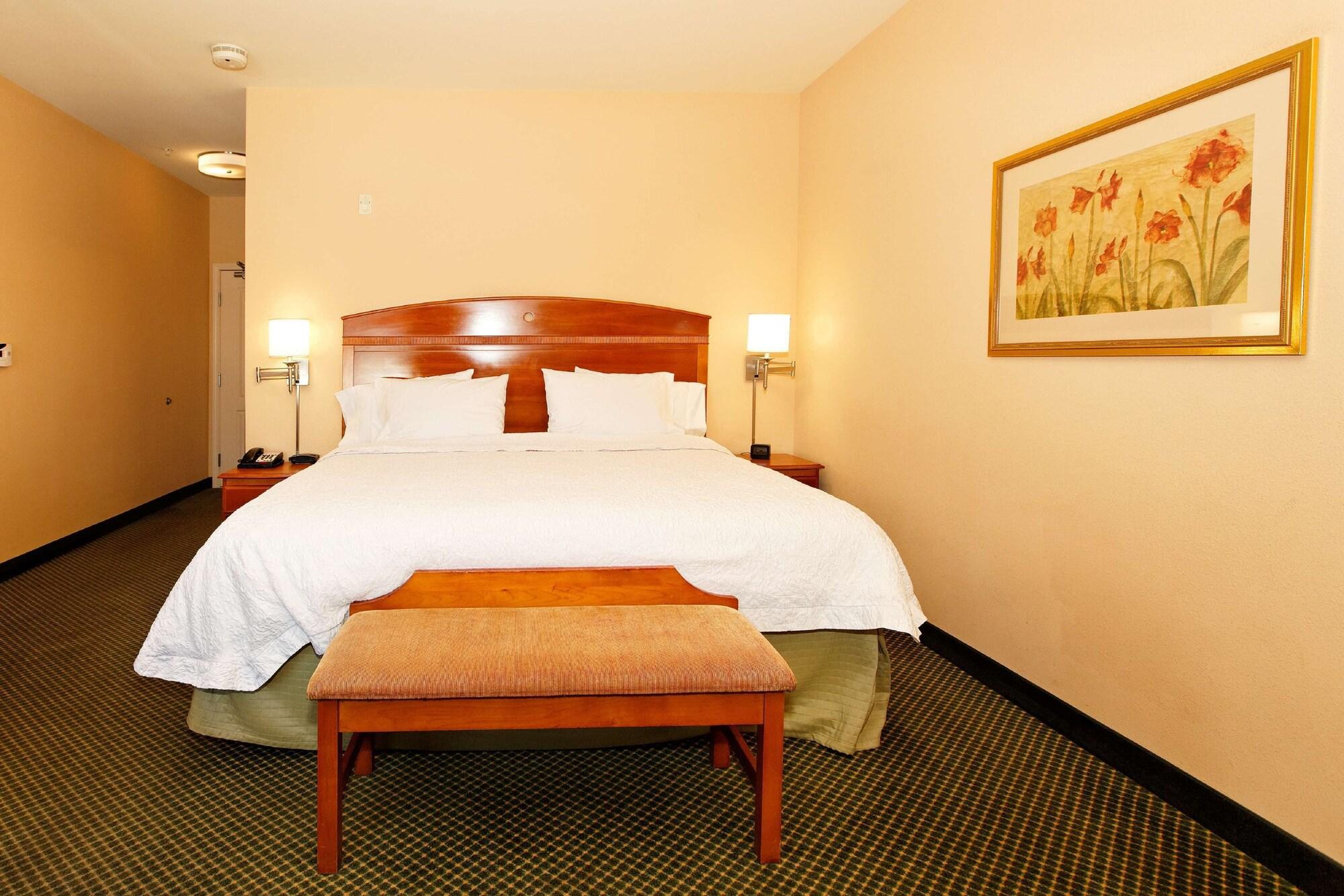 Hampton Inn By Hilton מונטרוז מראה חיצוני תמונה