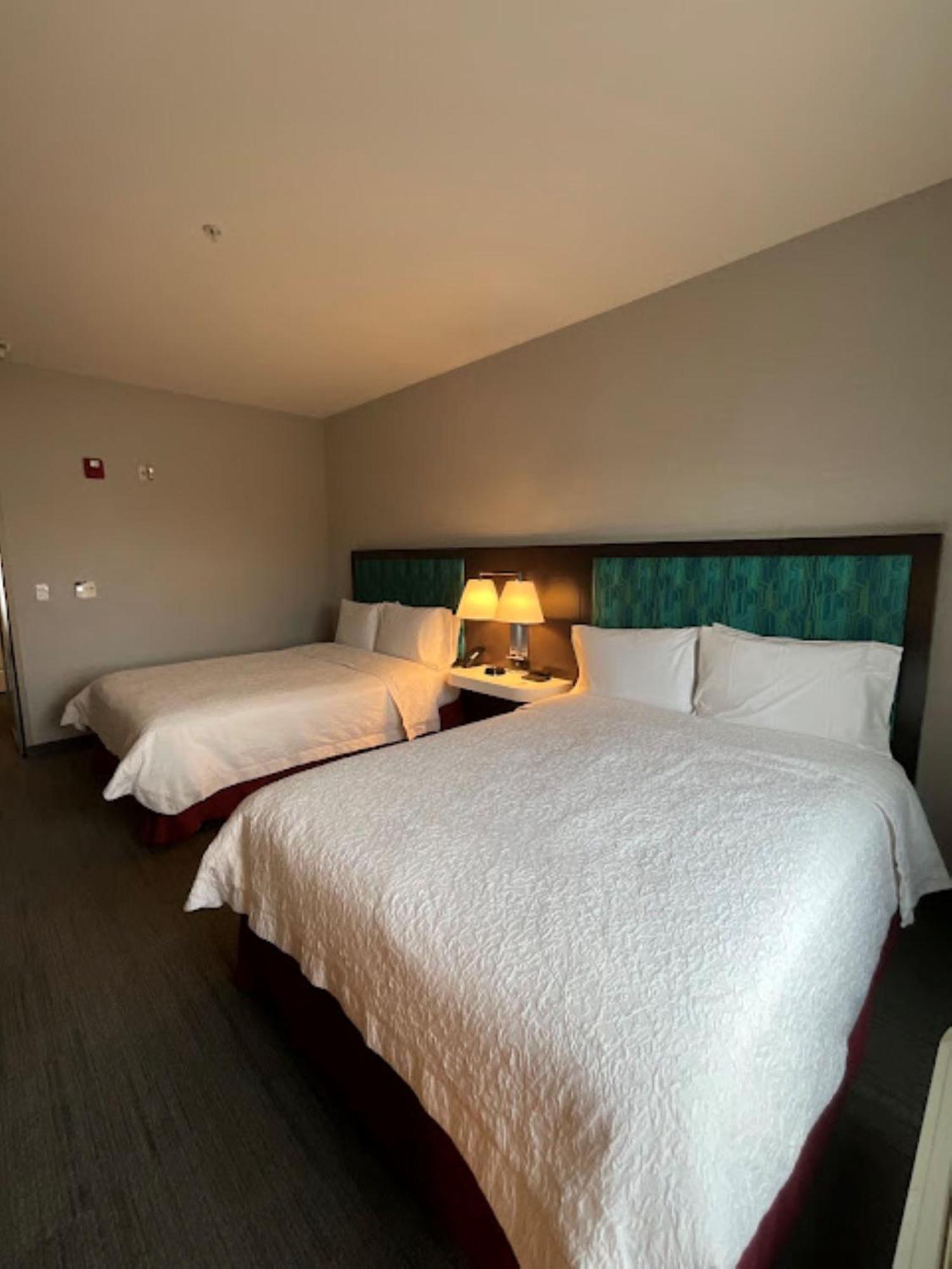 Hampton Inn By Hilton מונטרוז מראה חיצוני תמונה