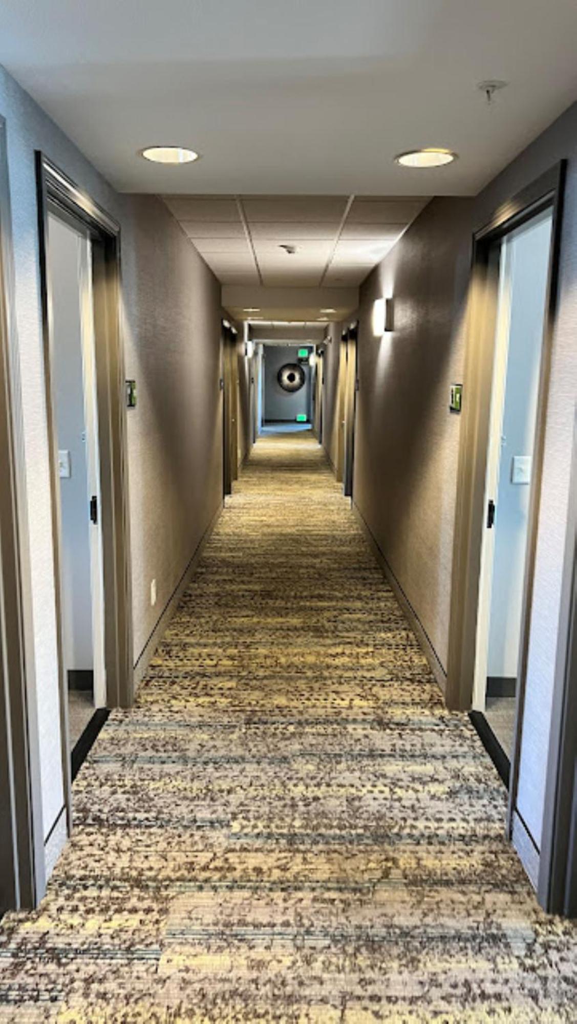 Hampton Inn By Hilton מונטרוז מראה חיצוני תמונה