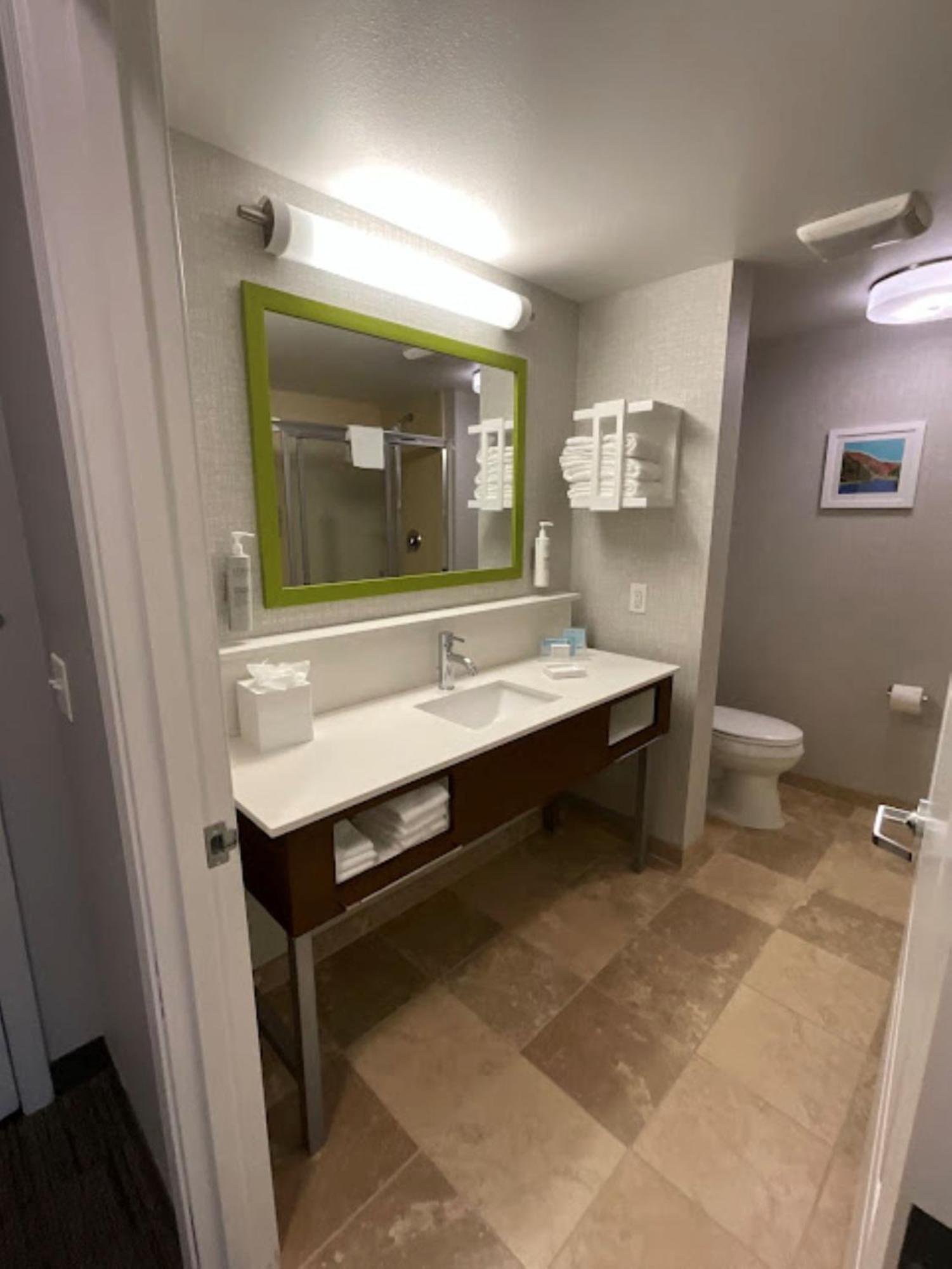Hampton Inn By Hilton מונטרוז מראה חיצוני תמונה